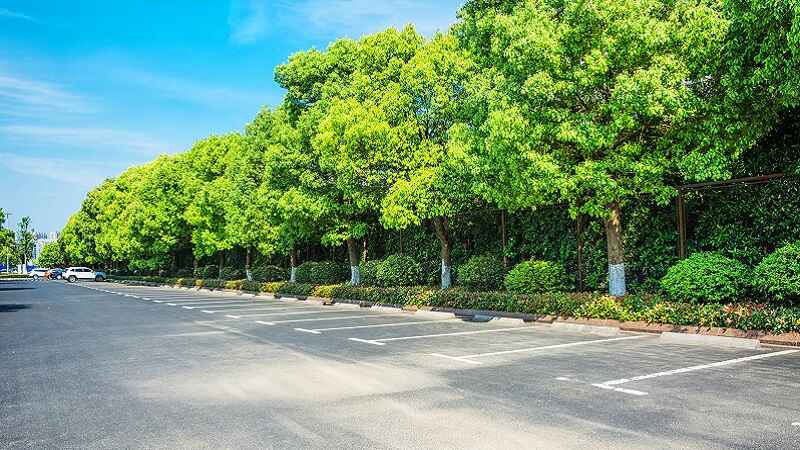 Benefits of Integrating Green Spaces Into Parking Garages