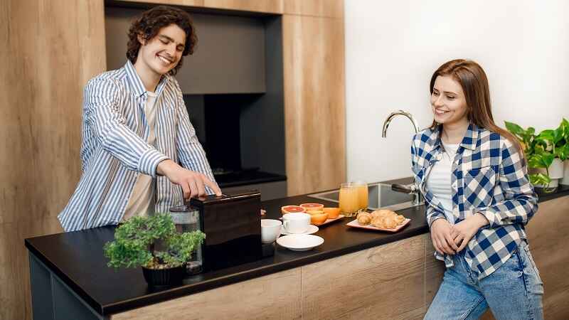 Cabinets and Countertops That Work Together