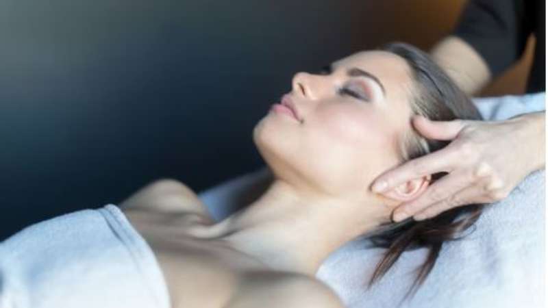 The Science and Benefits of Facial Therapy