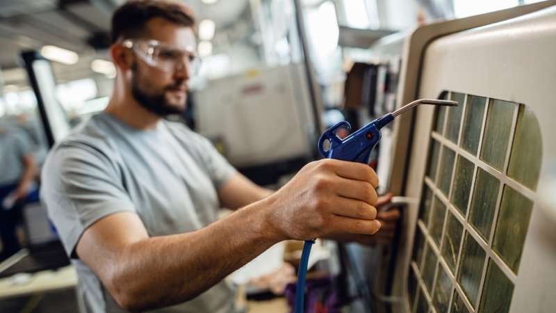 How Does Air Conditioning Service Help Keep Air Filters From Causing Poor Cooling?