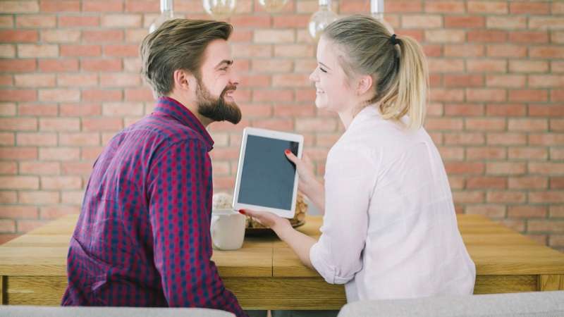 Why Digital Trust Matters in Modern Relationships