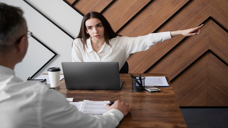Job Dissatisfaction: Guide to Transition for Smoother Leave