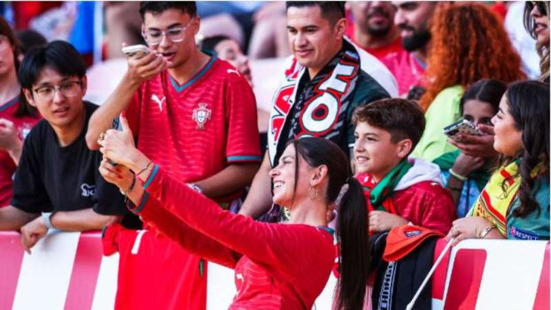 Covering the FIFA World Cup